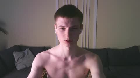 Max online show from 01/03/25, 11:01