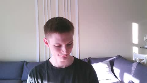 Max online show from 03/12/25, 01:51