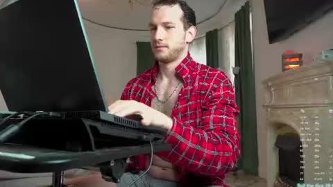 Snapshot of viktor_secret chatting on 06/13/26, 04:54 fansly VITEKsecret online show from 06/13/26, 04:54