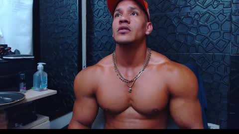 Viktor Herrera online show from 12/02/24, 02:30