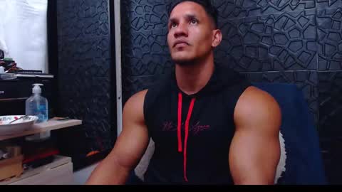 Viktor Herrera online show from 12/07/24, 08:38