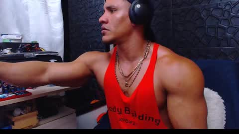 Viktor Herrera online show from 12/10/24, 05:22