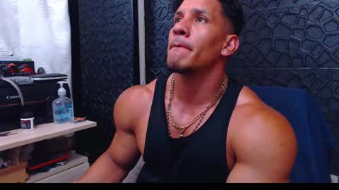 Viktor Herrera online show from 12/21/24, 05:29