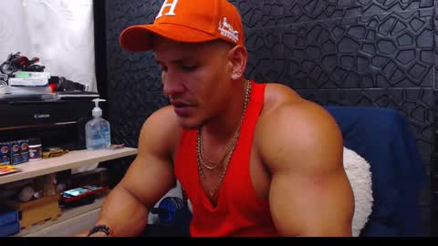 Viktor Herrera online show from 12/26/24, 06:12