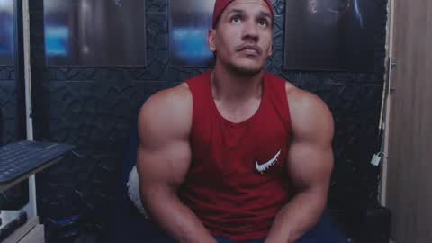 Viktor Herrera online show from 04/28/26, 05:18