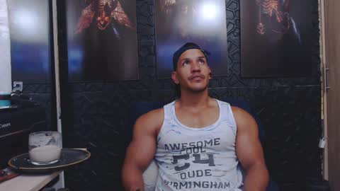 Viktor Herrera online show from 05/26/26, 02:46