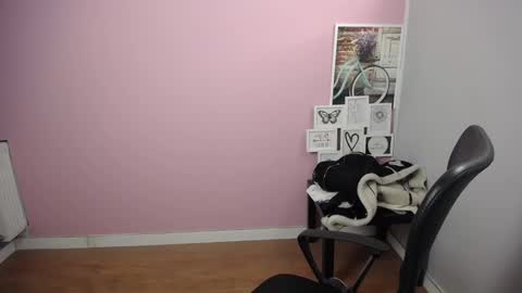 viktoria_lovely online show from 01/18/25, 09:34