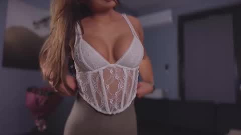 Snapshot of viktoria_www chatting on 11/29/25, 07:28 Viktoria www online show from 11/29/25, 07:28