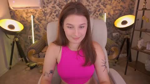 Snapshot of vikviklove chatting on 07/28/26, 06:53 VikVikLove online show from 07/28/26, 06:53