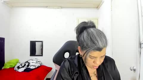 VIKY ADAMS online show from 09/23/25, 10:40