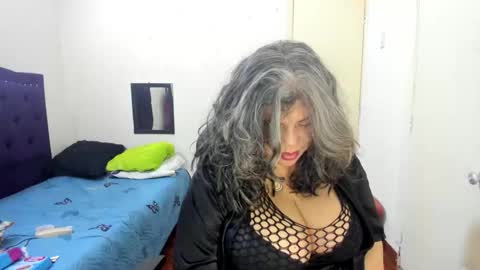VIKY ADAMS online show from 01/19/26, 02:54