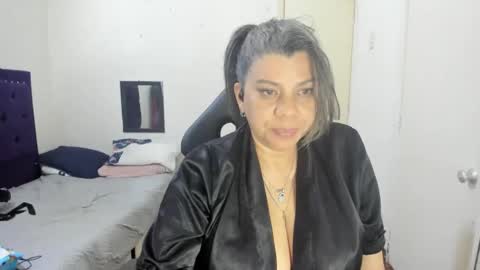 VIKY ADAMS online show from 02/07/26, 10:02