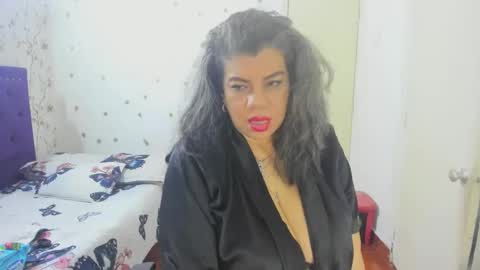 VIKY ADAMS online show from 05/08/26, 09:03