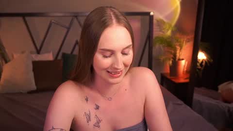 Snapshot of vimilka chatting on 06/13/26, 12:36 Vi online show from 06/13/26, 12:36