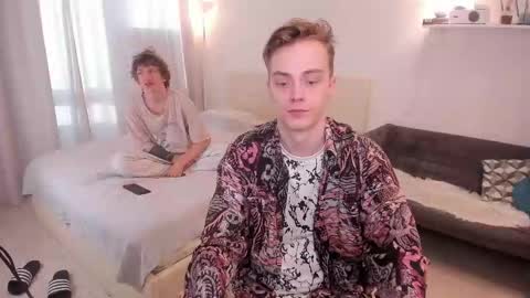 Dimoooooon online show from 11/04/25, 11:42