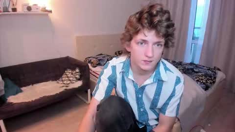 Dimoooooon online show from 11/15/25, 07:49