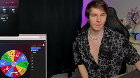 Vincent Strong online show from 11/03/25, 09:21