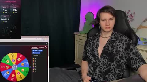 Vincent Strong online show from 11/09/25, 08:23