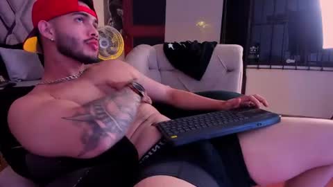 Vincent online show from 07/28/26, 04:52