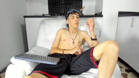 Vincent online show from 01/23/25, 09:07