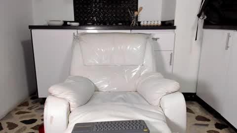 Vincent online show from 01/27/25, 01:59