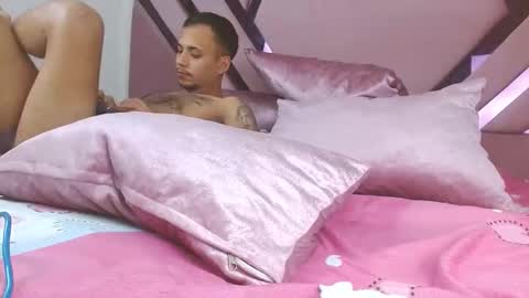 Snapshot of vinitryjhonson chatting on 10/19/25, 05:19 vinitryjhonson online show from 10/19/25, 05:19