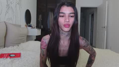 vinkitinkii online show from 11/14/25, 03:11