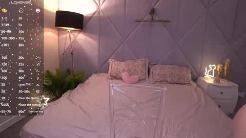 Snapshot of vinnasky chatting on 11/25/25, 07:41 Milla online show from 11/25/25, 07:41