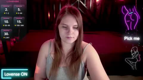 Snapshot of vinnasky chatting on 02/12/26, 07:47 Milla online show from 02/12/26, 07:47