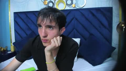 Snapshot of vinniematte chatting on 02/07/25, 04:27 vinniematte online show from 02/07/25, 04:27