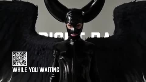 Snapshot of vinylstore chatting on 10/18/25, 06:08 Diva Silvia online show from 10/18/25, 06:08