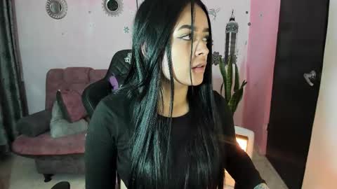 Daniela online show from 09/19/25, 08:49