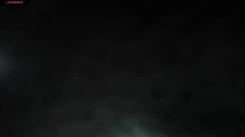 Snapshot of vio_let_ chatting on 10/20/25, 04:57 Daniela online show from 10/20/25, 04:57