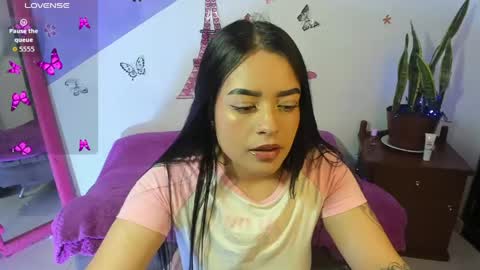 Daniela online show from 05/31/26, 02:09