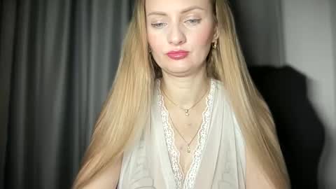 Funny  girl online show from 01/31/25, 07:07