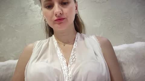 Funny  girl online show from 09/24/25, 12:47