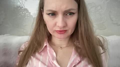Funny  girl online show from 03/01/26, 12:07