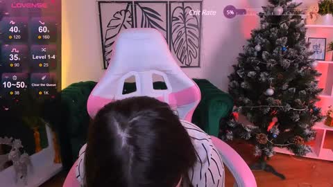 Viola online show from 12/18/24, 03:37