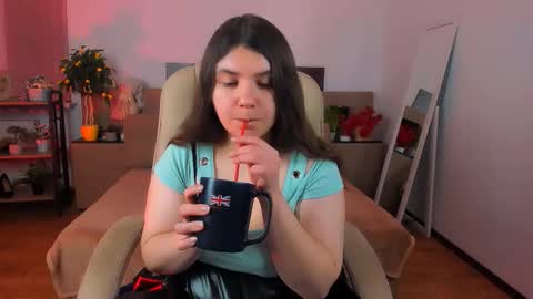 Snapshot of viola__shy chatting on 02/21/26, 10:00 Viola online show from 02/21/26, 10:00
