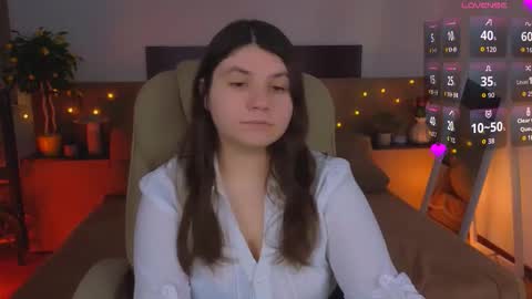 Snapshot of viola__shy chatting on 03/21/26, 09:29 Viola online show from 03/21/26, 09:29