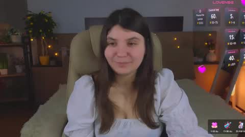 Snapshot of viola__shy chatting on 04/16/26, 09:37 Viola online show from 04/16/26, 09:37