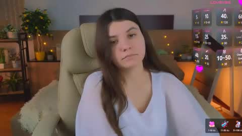 Snapshot of viola__shy chatting on 05/11/26, 08:50 Viola online show from 05/11/26, 08:50