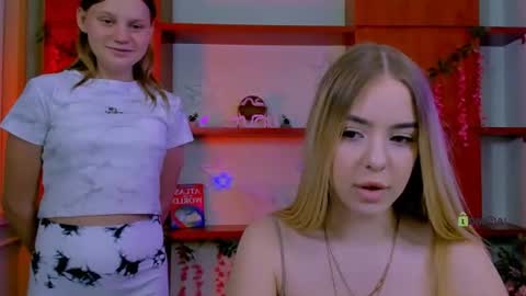 viola_sweet_ online show from 07/03/26, 08:54