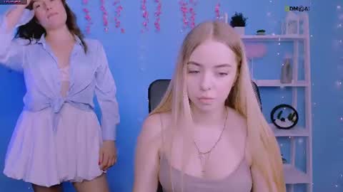 viola_sweet_ online show from 07/13/26, 08:39