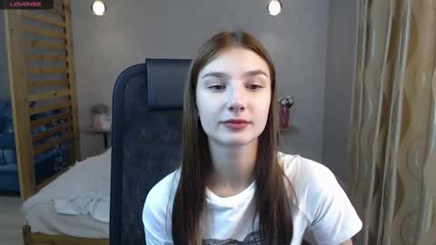 violaberry__ online show from 09/27/25, 02:16