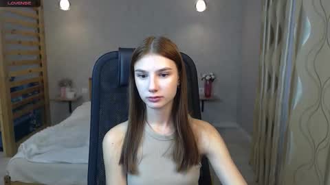 violaberry__ online show from 10/02/25, 02:40