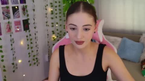 violaparkers online show from 09/25/25, 10:19