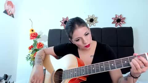   online show from 03/05/25, 08:32