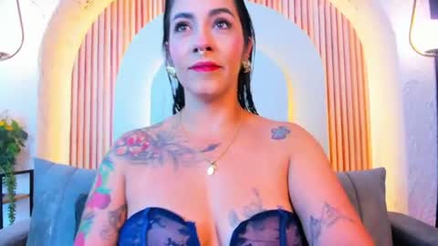 Snapshot of violeet_scottt chatting on 06/20/26, 11:13 Violette online show from 06/20/26, 11:13