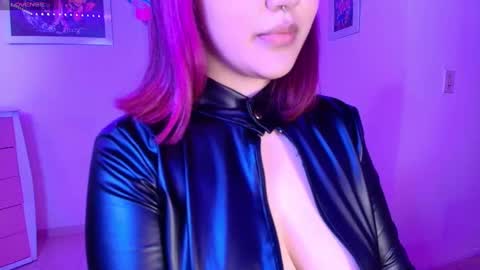 violet online show from 10/21/25, 12:50